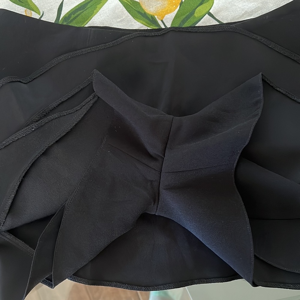 Zara Ruffle Skort - Picture 8 of 9
